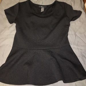 Super cute forever21 top! Size M