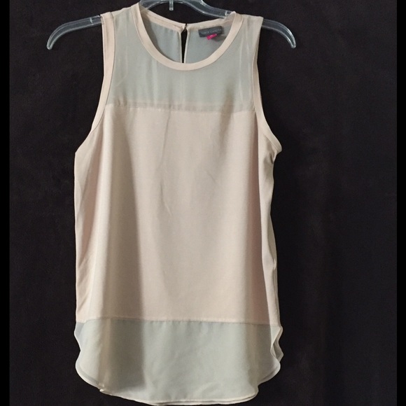 Vince Camuto Tops - Soft peach top