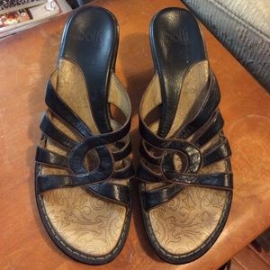 Soft sandels, black shoes sz 10