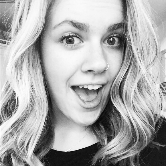 meet the seller! 🙂 - Picture 4 of 4