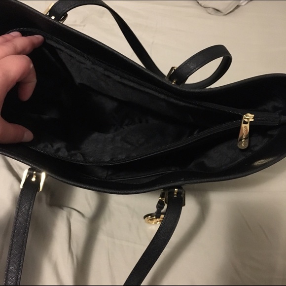 SOLD - Picture 3 of 4