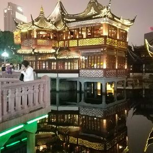 Meet your Posher, Tina