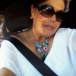 Meet your Posher, Lidia