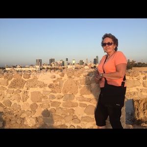 Meet your Posher, Nancy