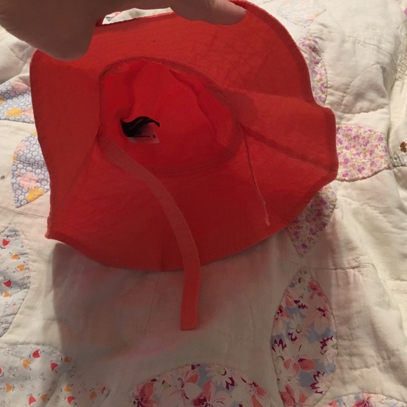 💗 0-6 mo - Picture 2 of 4