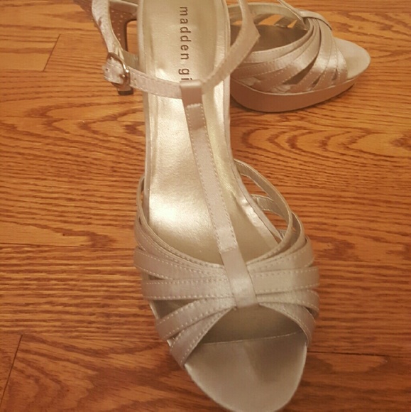 Silver BLING madden girl strappy stilletos size 10 - Picture 2 of 4