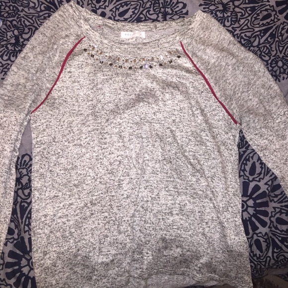 Sweater with gems