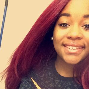 Meet your Posher, Valarie