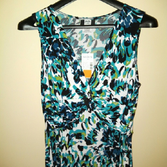 Fashion Bug Sleeveless Summer Dress NWT - Picture 3 of 4