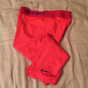 Nike Pro crop leggings XS