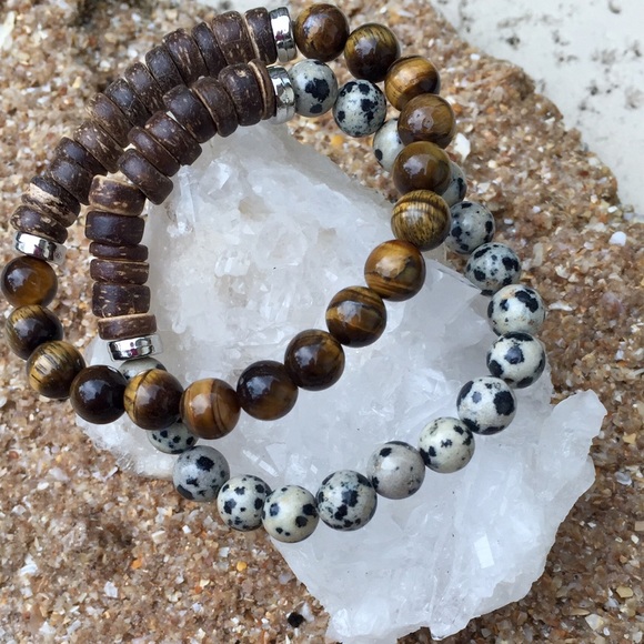 Coconut Shell & Dalmatian Jasper Stone Bracelet - Picture 3 of 3