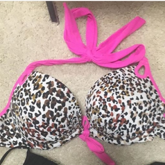 VICTORIA'S SECRET 34B bathing suit top