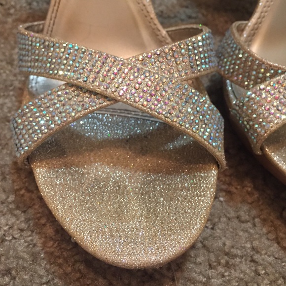 Deb high heels