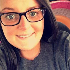 Meet your Posher, Tanya