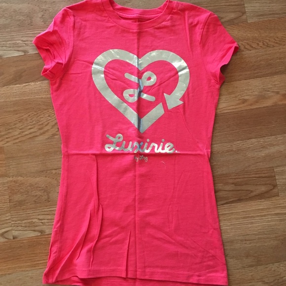 Luxirie by LRG graphic tee - Picture 1 of 3