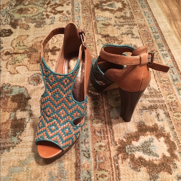 Elliott Lucca woven leather sandal heels