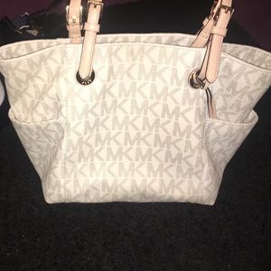 Michael Kors tote