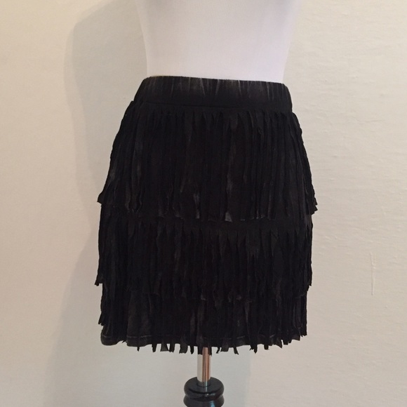 APRIL SPIRIT BOHO FRINGE SKIRT - Picture 4 of 4