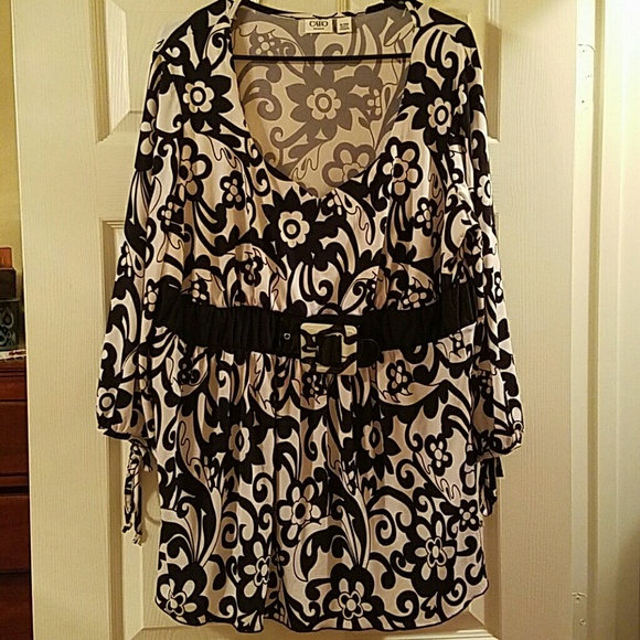 Beautiful  dress top from Catos