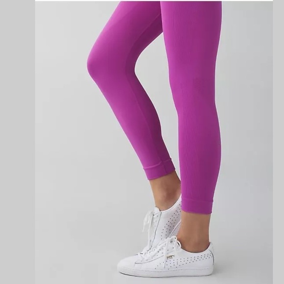 Lululemon crop - Picture 2 of 3