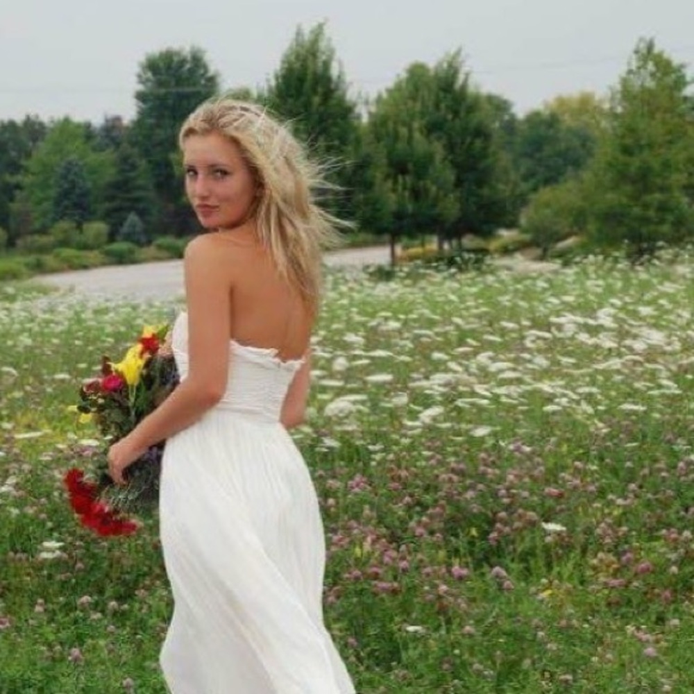 Meet your Posher, Emily