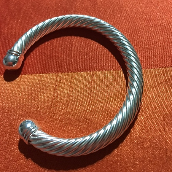 .925 Stamped Twist Cuff Bracelet - Picture 3 of 6