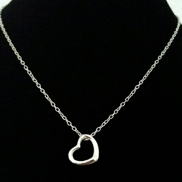 Necklace - Picture 2 of 3