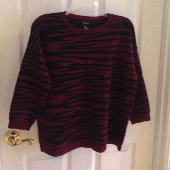 Sweater- looks like brand new!