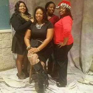 Meet your Posher, Thomasine