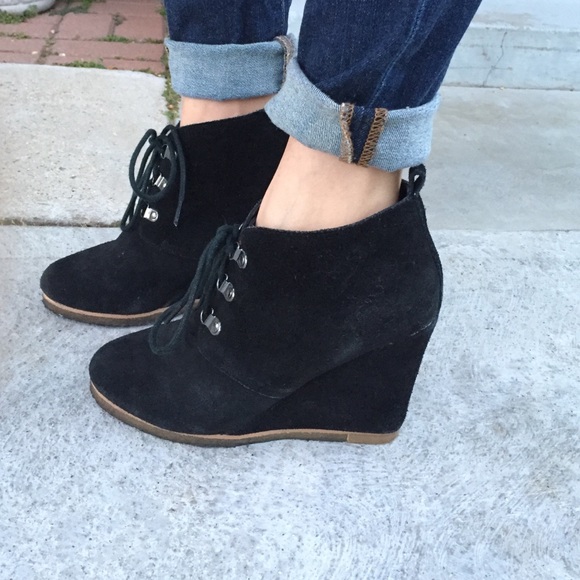 ‼️SALE ‼️ Steve Madden Black Suede Wedge Booties