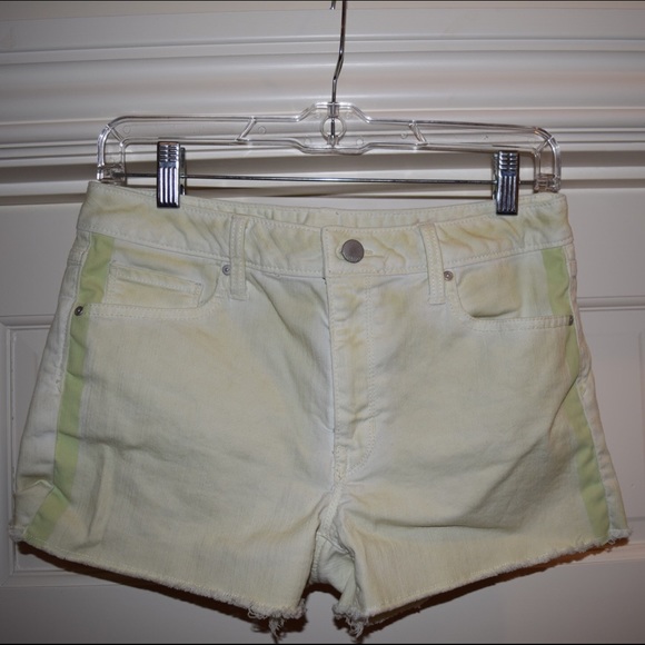 Light Green Gap Cut-Offs