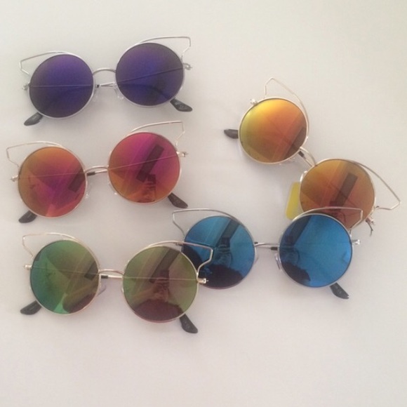 Final sale🍾👠 - Picture 2 of 3