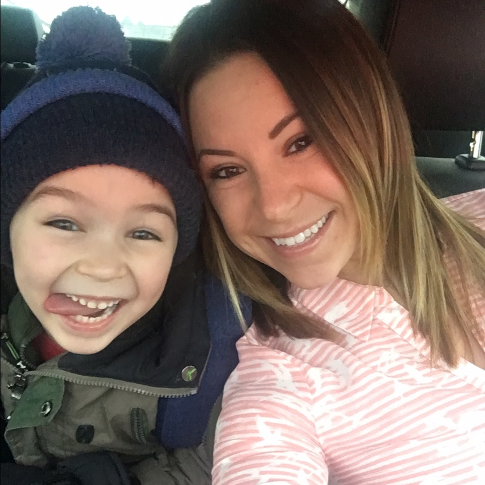 👨‍👩‍👦‍👦Meet my family