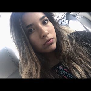 Meet your Posher, Nikki