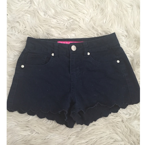 Tinseltown Pants - Navy Scalloped Bottom Shorts