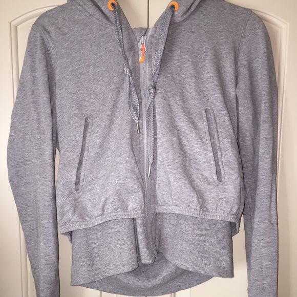 lululemon exhale jacket