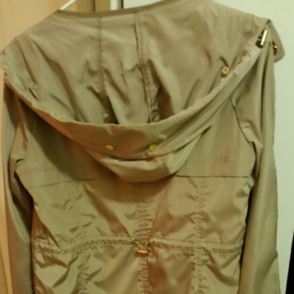 Jacket - Picture 2 of 4