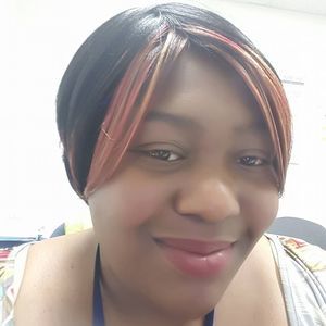 Meet your Posher, Eva