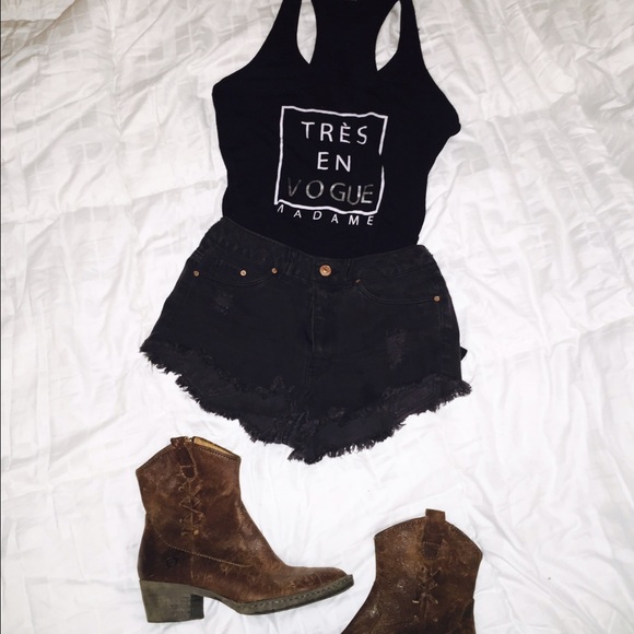 One-of-a-kind BORN Hand Crafted Leather Boots - Picture 2 of 4