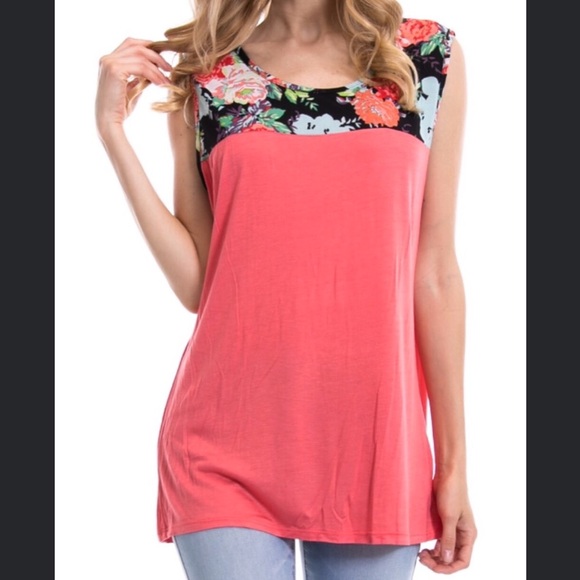 NWOT Floral Print Tunic Length Top - Picture 1 of 3