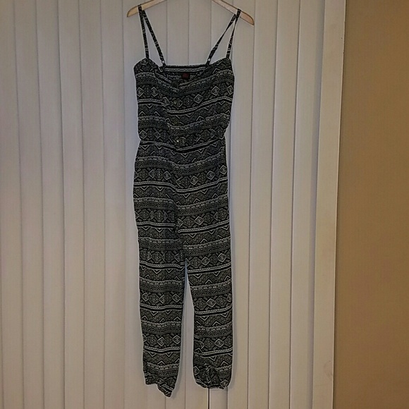 Bebe 2b Jumpsuit