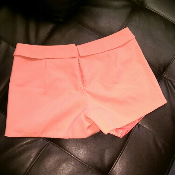 Shorts - Picture 2 of 2