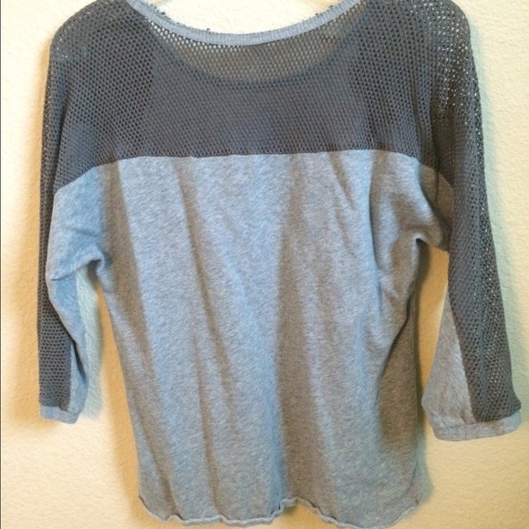 Roxy shirt - Picture 3 of 3