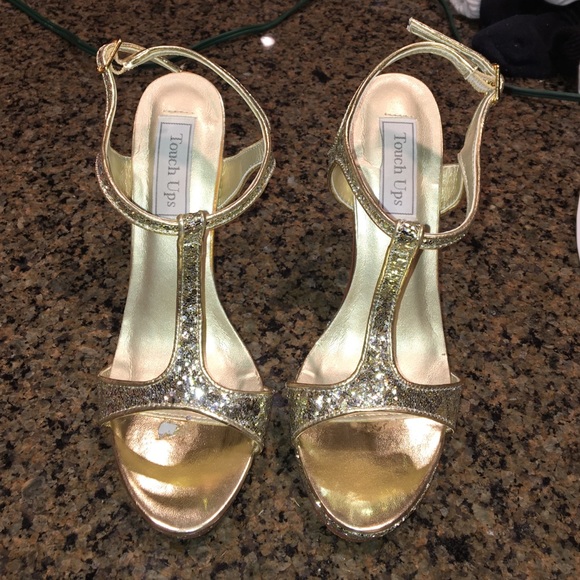 Formal Heels - Picture 2 of 4