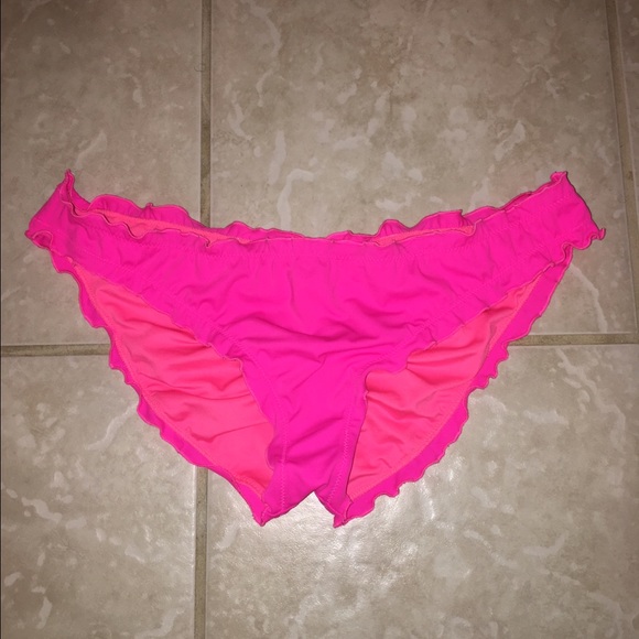 Victoria's Secret Ruffled Cheeky Bottoms
