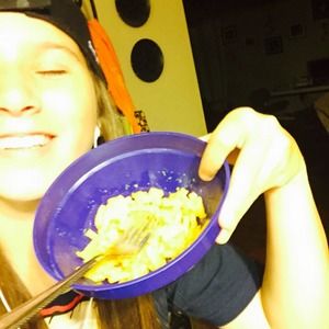 Meet your Posher, Ayanna