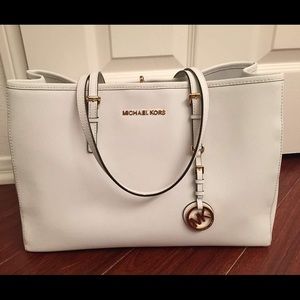 Michael Kors Jet Set Travel East West Tote