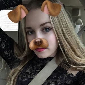 Meet your Posher, Bailey