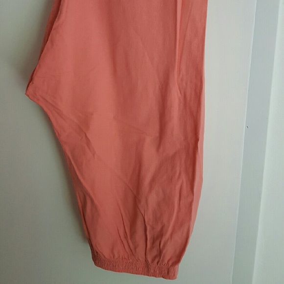 π Woman's Pink Capri's Size XL π - Picture 4 of 4