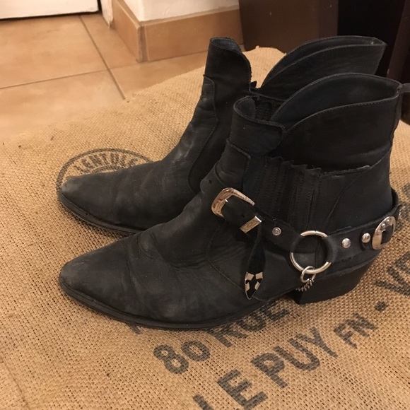 Handmade vintage western Chelsea boot